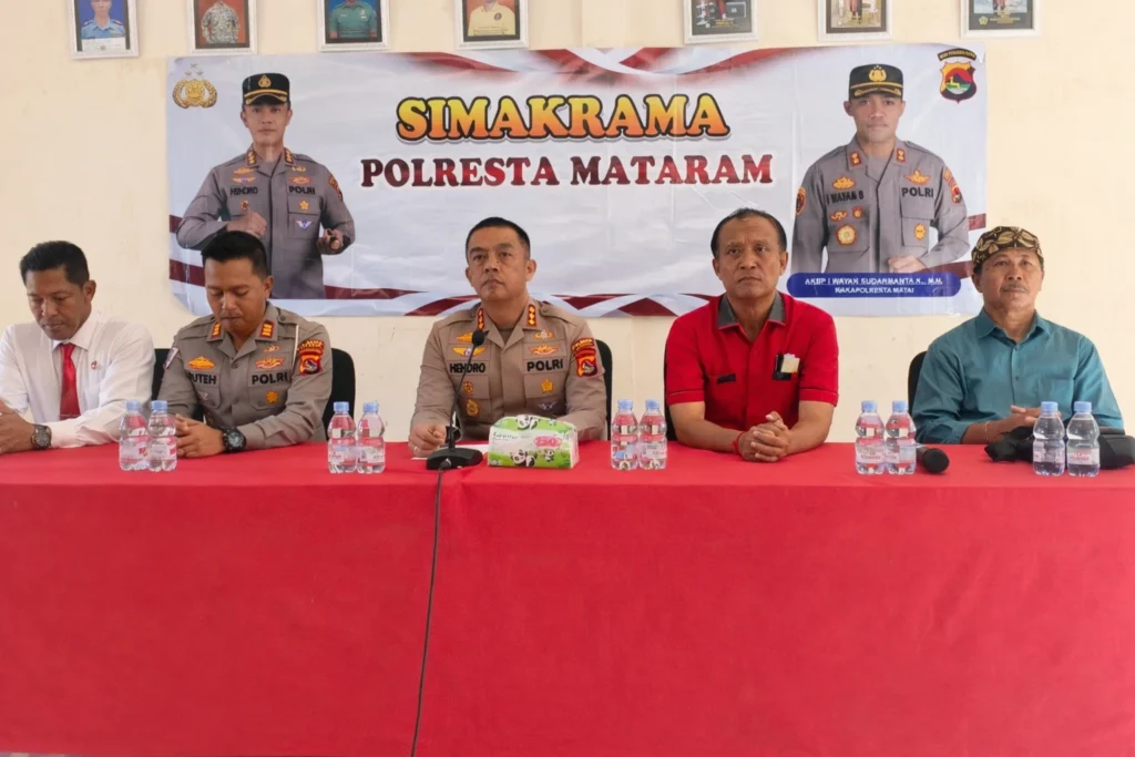 silaturahmi / simakrama polresta mataram ke yayasan dharma laksana mataram