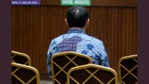 Basuki Tjahaja Purnama Ahok memberikan kesaksian di persidangan kasus tata kelola minyak Pertamina di Pengadilan Tipikor Jakarta 27 Januari 2026 Caption (Opsional di WordPress):
