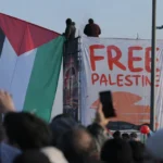 Aksi solidaritas Palestina dengan bendera dan spanduk Free Palestine terkait isu Tepi Barat 2026